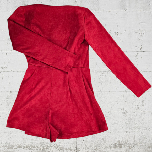 Zara Red Faux Suede Deep V Neck Long Sleeve Wrap Style Romper Size Small - Picture 8 of 8